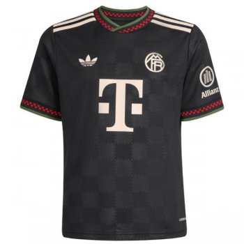 Thai terza maglia Bayern Monaco 2026