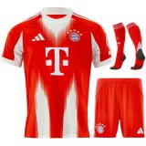 prima maglia Bayern Monaco bambino 2026 con calze